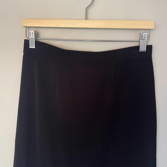 Exclusively Misook Vintage Black Acrylic Pencil Skirt in Size Small - Picture 7 of 11
